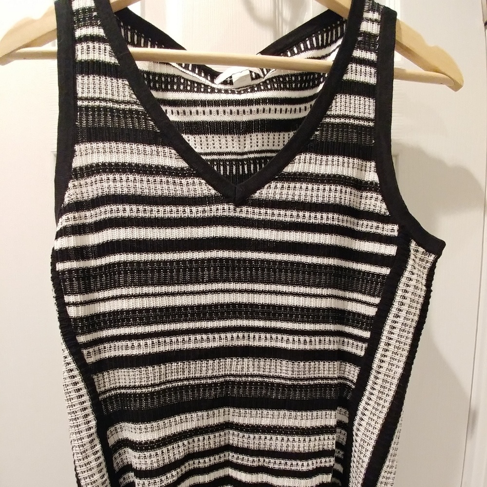 New NY&C Sweatervest